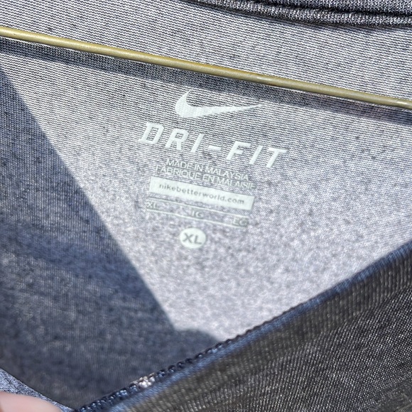 Nike DriFit Girls XL Tank Top - Picture 3 of 5